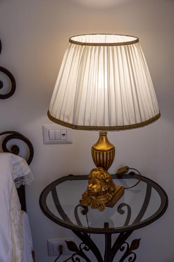 Angel Luxury Suite Sorrent Exterior foto